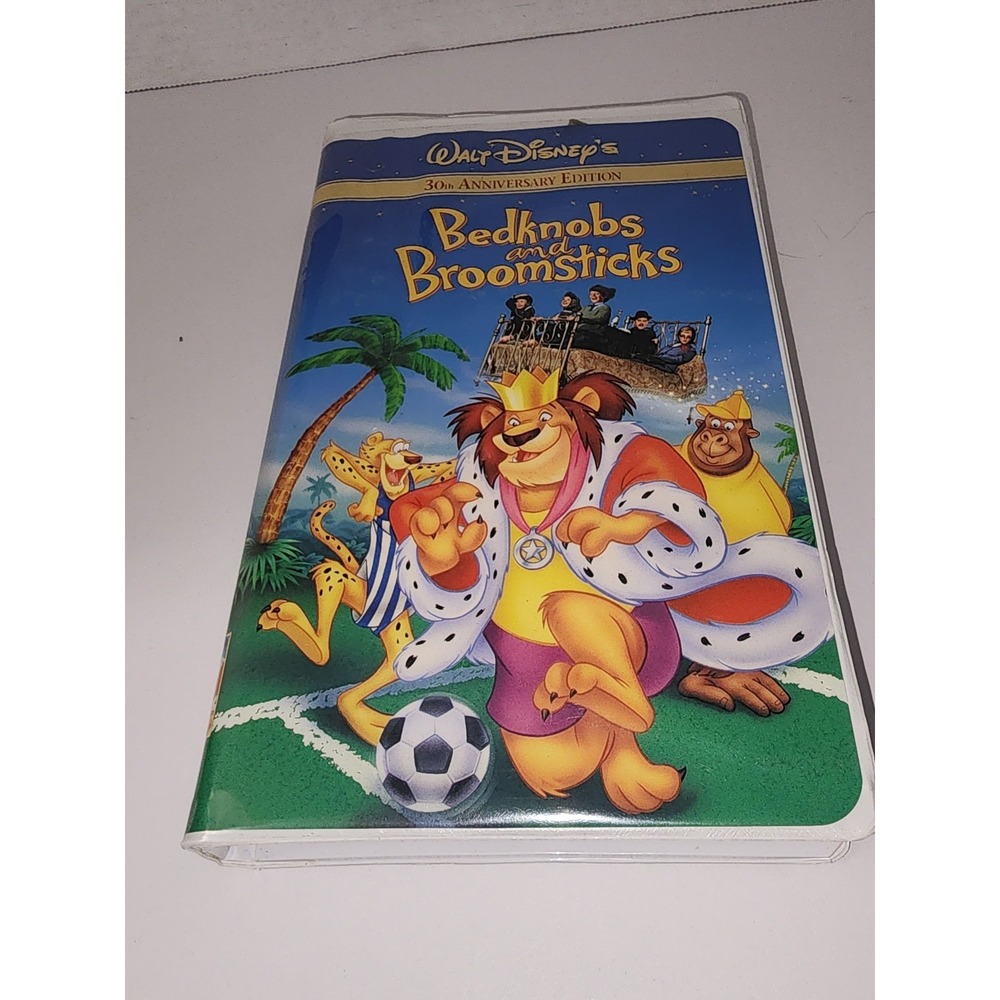 Bedknobs and Broomsticks VHS‎ Disney Clamshell Gold Collection Movie